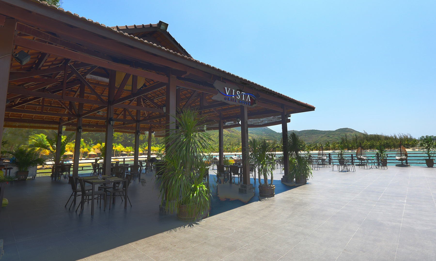 DIAMOND BAY RESORT & SPA